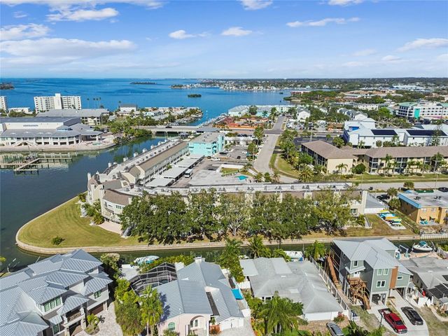 433 S PAULA DRIVE 24, Dunedin, FL 34698