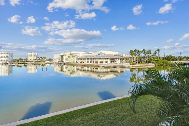 433 S PAULA DRIVE 24, Dunedin, FL 34698