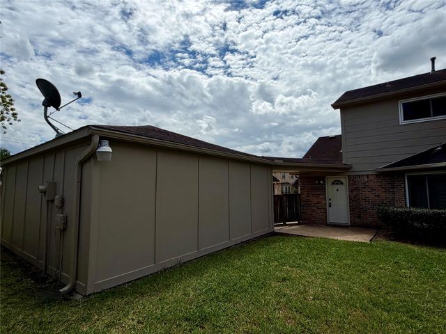 2306 Rushbrook Drive, Missouri City, TX 77489