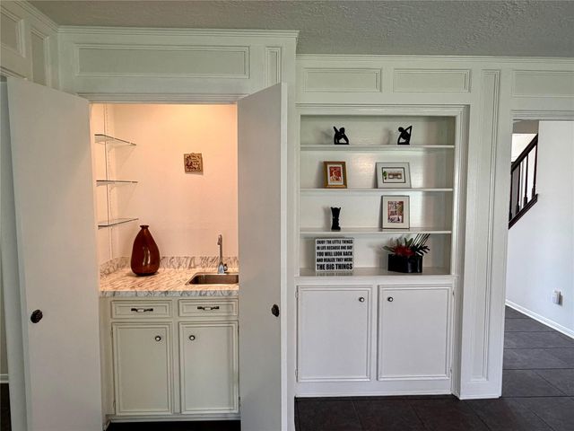 2306 Rushbrook Drive, Missouri City, TX 77489