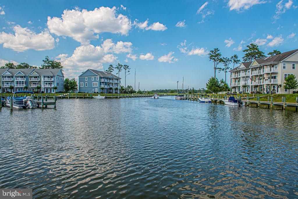 Image 106 of property listing at 11834 MAN O WAR LN, Berlin, MD 21811