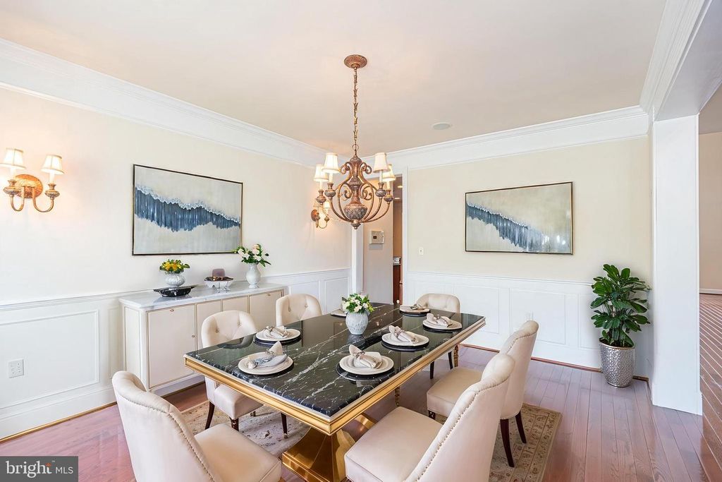 Image 13 of property listing at 11834 MAN O WAR LN, Berlin, MD 21811