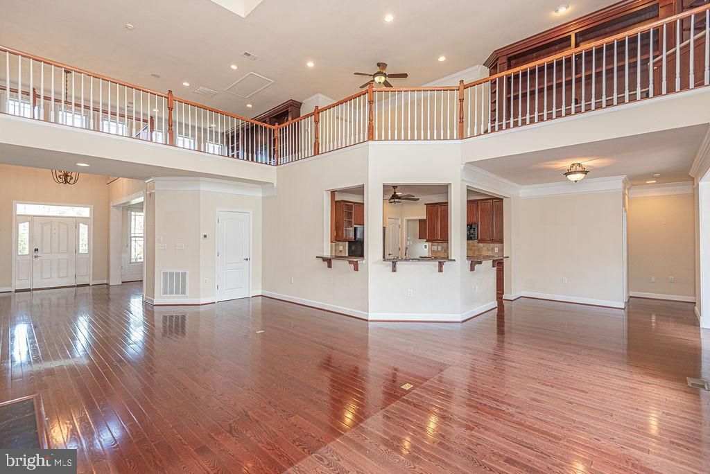 Image 17 of property listing at 11834 MAN O WAR LN, Berlin, MD 21811