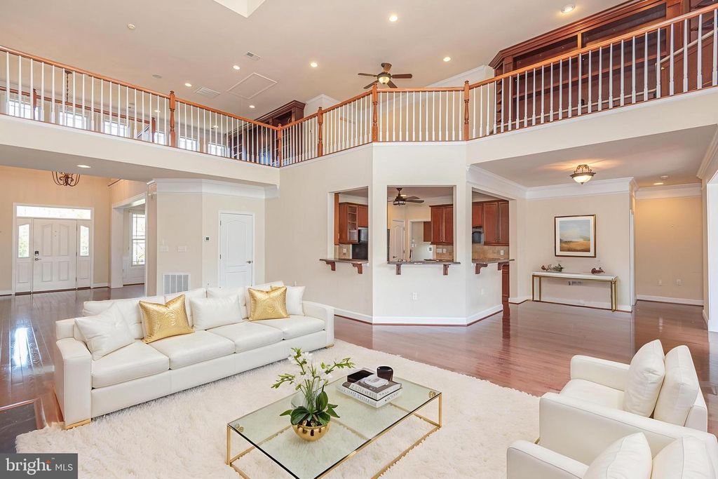 Image 18 of property listing at 11834 MAN O WAR LN, Berlin, MD 21811