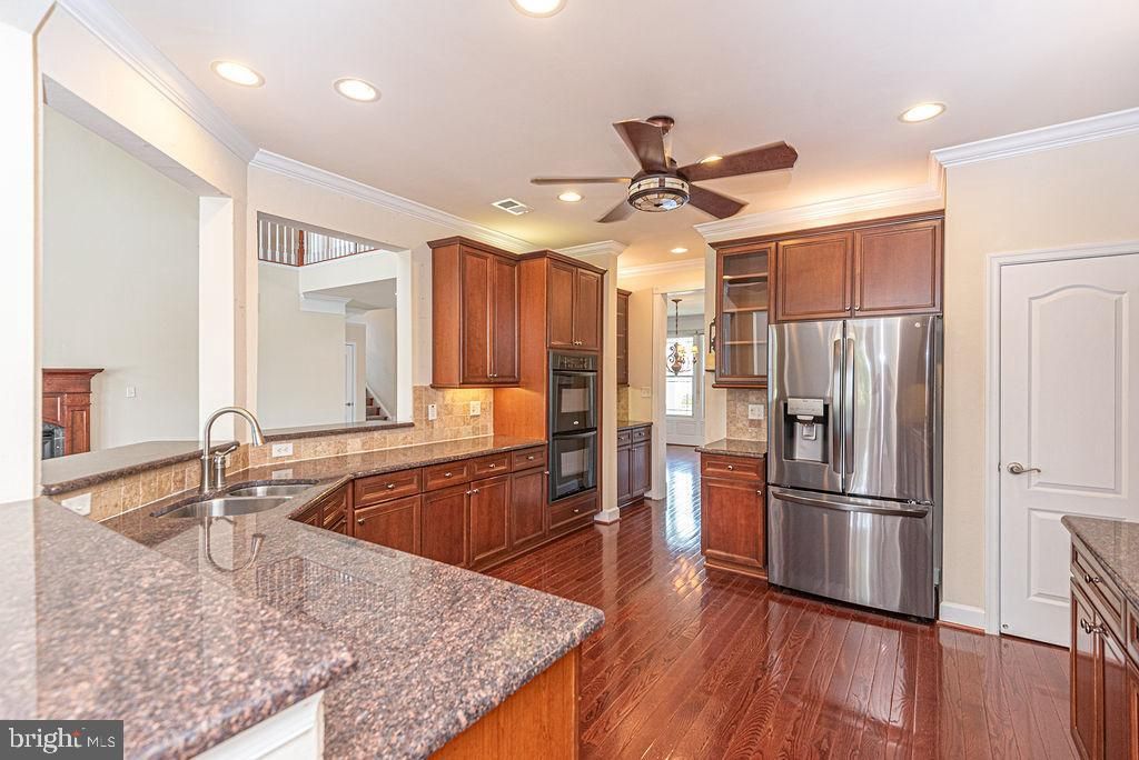 Image 25 of property listing at 11834 MAN O WAR LN, Berlin, MD 21811