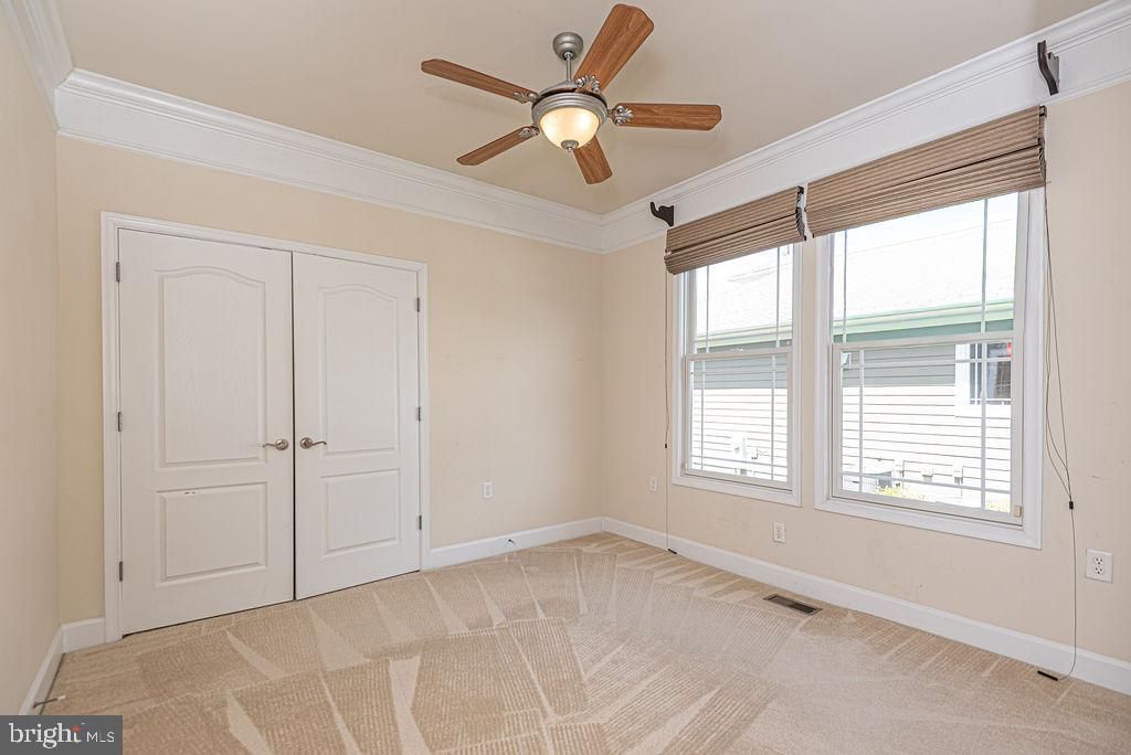 Image 41 of property listing at 11834 MAN O WAR LN, Berlin, MD 21811