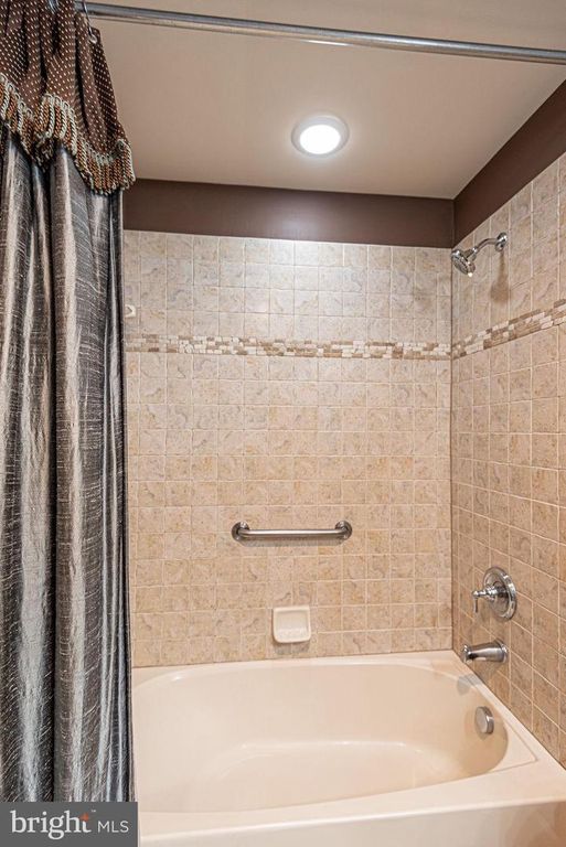 Image 80 of property listing at 11834 MAN O WAR LN, Berlin, MD 21811