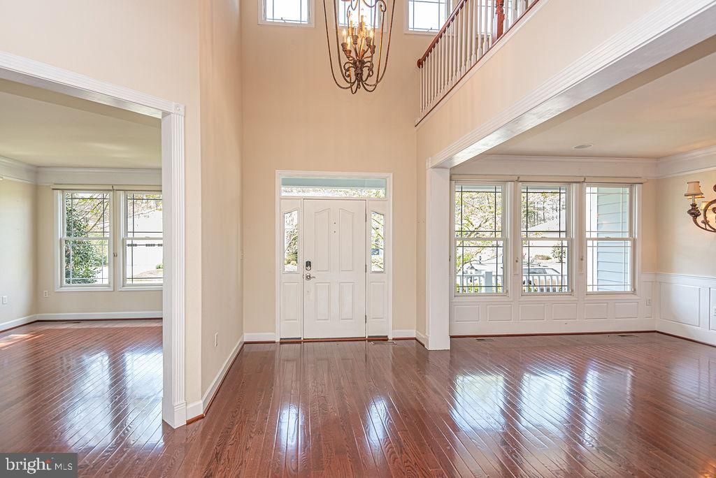 Image 9 of property listing at 11834 MAN O WAR LN, Berlin, MD 21811