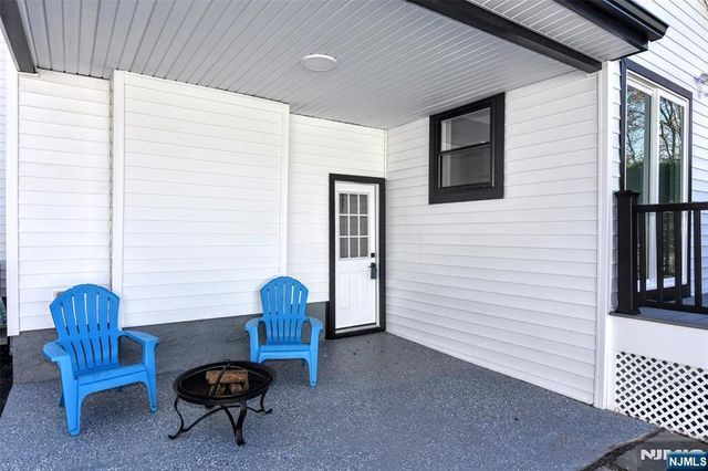 100 Chestnut Street, Rochelle Park, NJ 07662