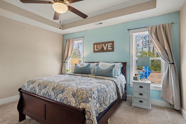 141 Penn Circle, Galivants Ferry, SC 29544