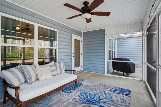 141 Penn Circle, Galivants Ferry, SC 29544