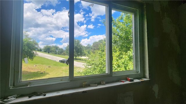 2404 Easler St, Mckeesport, PA 15132