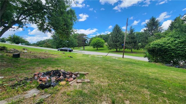 2404 Easler St, Mckeesport, PA 15132