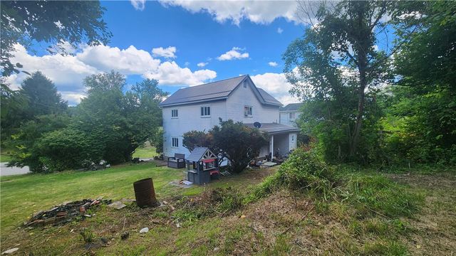 2404 Easler St, Mckeesport, PA 15132