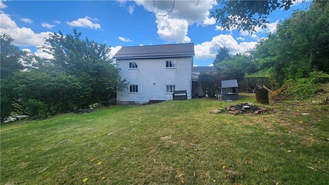 2404 Easler St, Mckeesport, PA 15132
