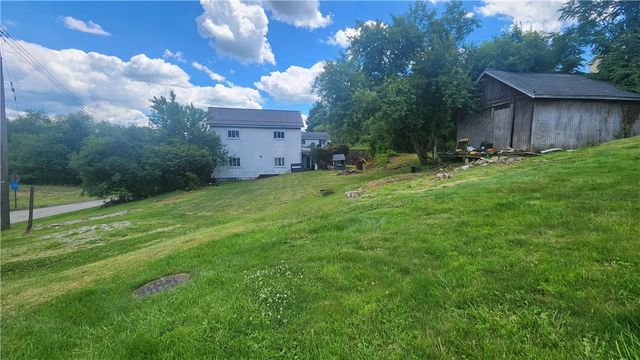 2404 Easler St, Mckeesport, PA 15132