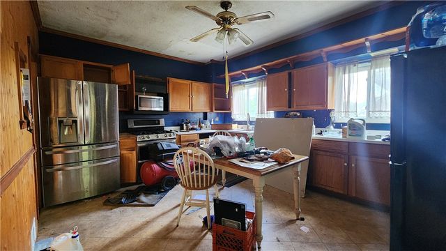 2404 Easler St, Mckeesport, PA 15132