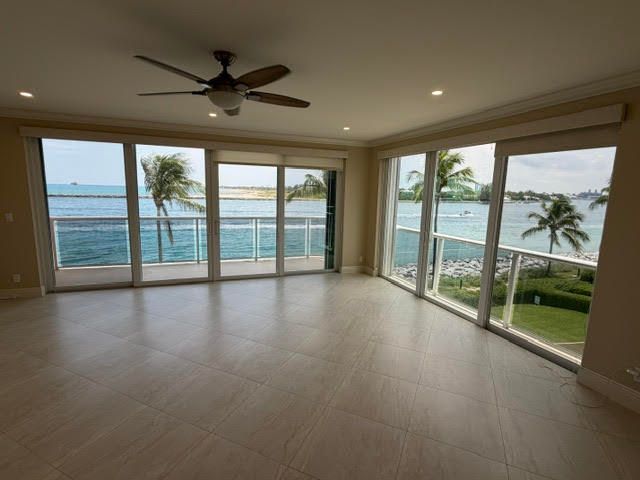 140 Inlet Way 312, Palm Beach Shores, FL 33404