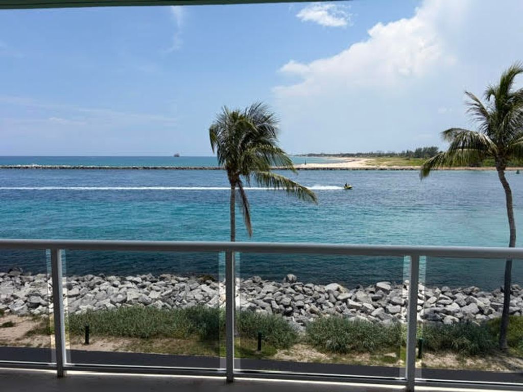 140 Inlet Way 312, Palm Beach Shores, FL 33404