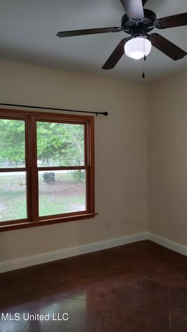 504 Taylor Trail Trail, Waveland, MS 39576