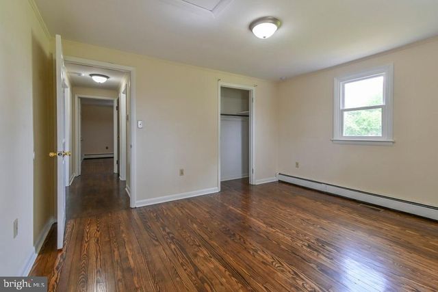 2217 CHARLES TOWN RD, Kearneysville, WV 25430