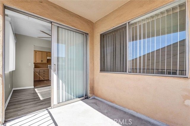 114 N Eucalyptus Avenue 7, Inglewood, CA 90301