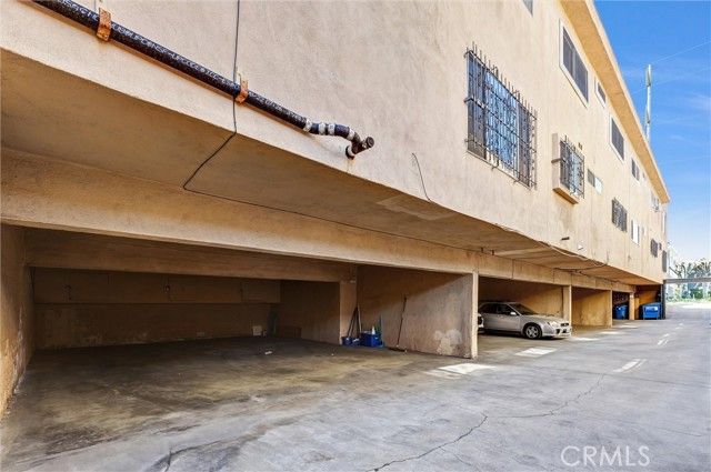 114 N Eucalyptus Avenue 7, Inglewood, CA 90301