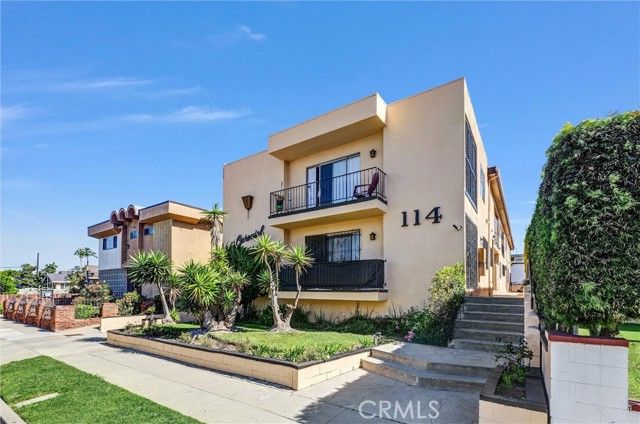 114 N Eucalyptus Avenue 7, Inglewood, CA 90301