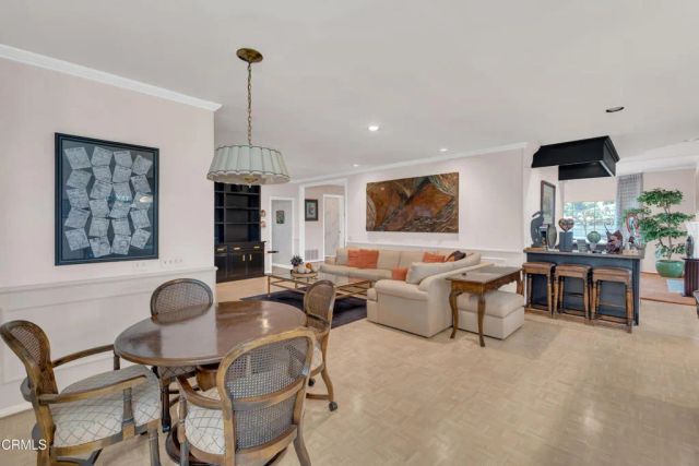 11923 Brentwood Grove Drive, Los Angeles, CA 90049