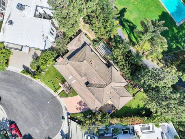 11923 Brentwood Grove Drive, Los Angeles, CA 90049