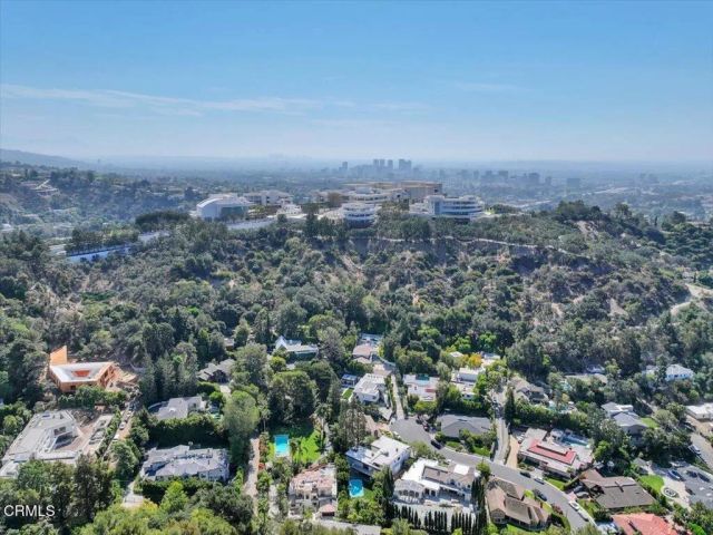 11923 Brentwood Grove Drive, Los Angeles, CA 90049
