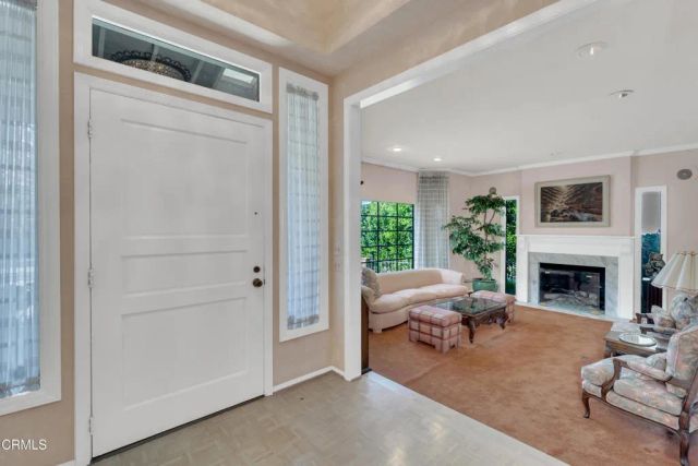 11923 Brentwood Grove Drive, Los Angeles, CA 90049