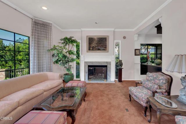 11923 Brentwood Grove Drive, Los Angeles, CA 90049