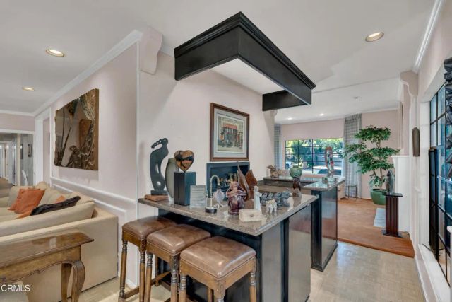 11923 Brentwood Grove Drive, Los Angeles, CA 90049