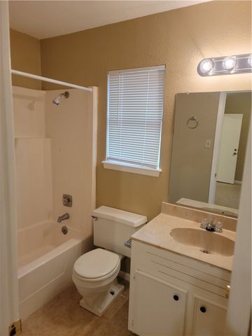 7429 Piper Dr, Corpus Christi, TX 78412