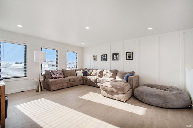 11376 Denver Ridge Court, Osceola, IN 46561