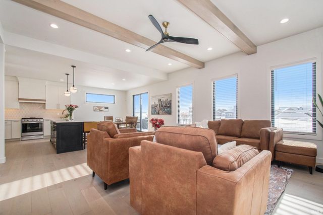 11376 Denver Ridge Court, Osceola, IN 46561