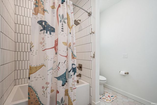 11376 Denver Ridge Court, Osceola, IN 46561