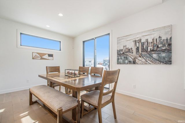 11376 Denver Ridge Court, Osceola, IN 46561