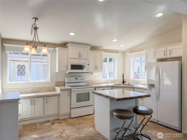 15256 Pine Drive, Renton, WA 98058