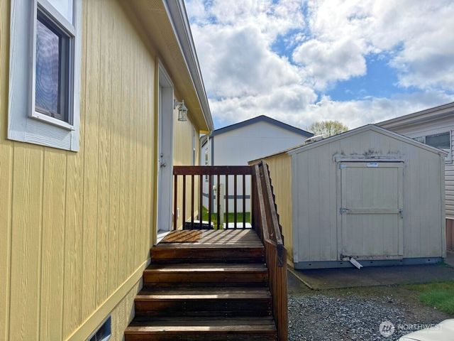 15256 Pine Drive, Renton, WA 98058