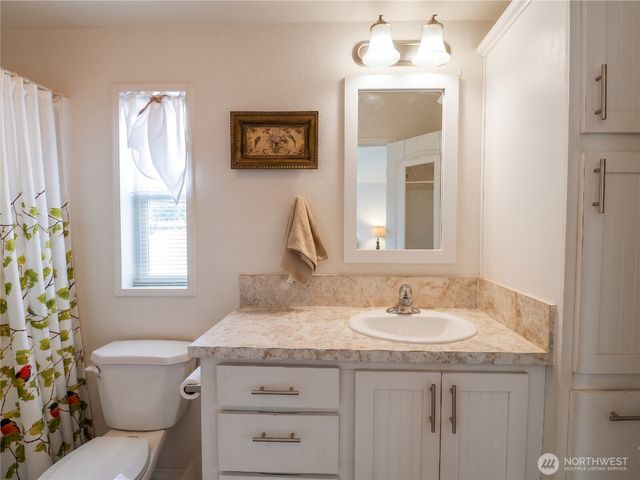 15256 Pine Drive, Renton, WA 98058