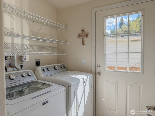 15256 Pine Drive, Renton, WA 98058