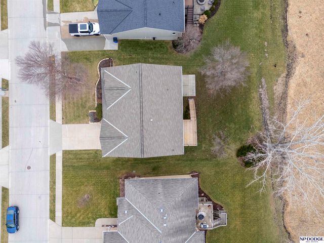 9806 Florence Street, La Vista, NE 68128