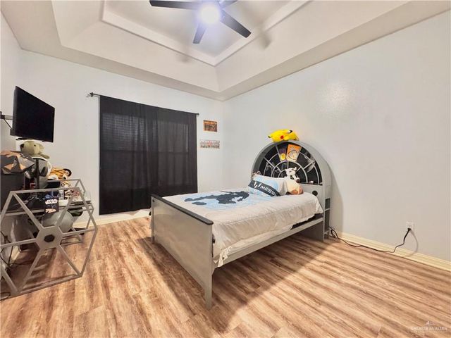 407 S Woodland Drive, Pharr, TX 78577