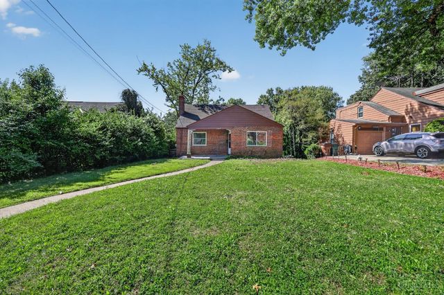 1263 W Galbraith Road, Cincinnati, OH 45231