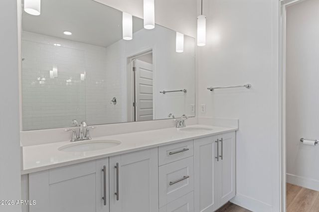 7300 E EARLL Drive 1018, Scottsdale, AZ 85251