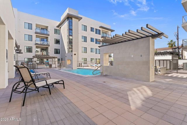 7300 E EARLL Drive 1018, Scottsdale, AZ 85251