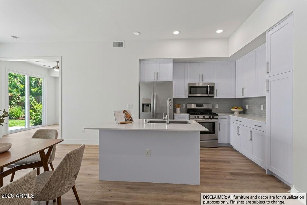 7300 E EARLL Drive 1018, Scottsdale, AZ 85251 — photo 4