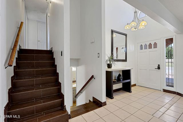 3705 Roslyn Drive, Horizon City, TX 79928